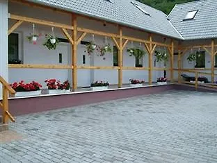 波洛尼亚公寓酒店 艾格扎洛克